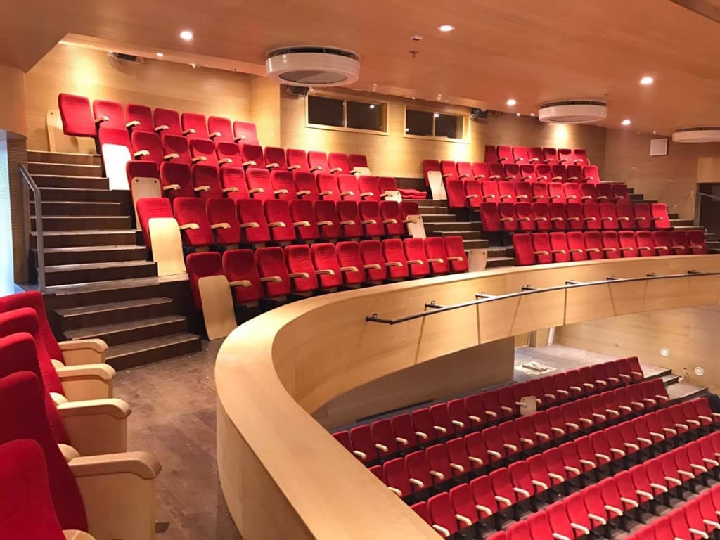 Gervais venue photo 2